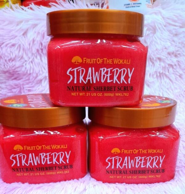 Fruit Of The Wokali Strawberry Natural Sherbet Scrub (600ml)